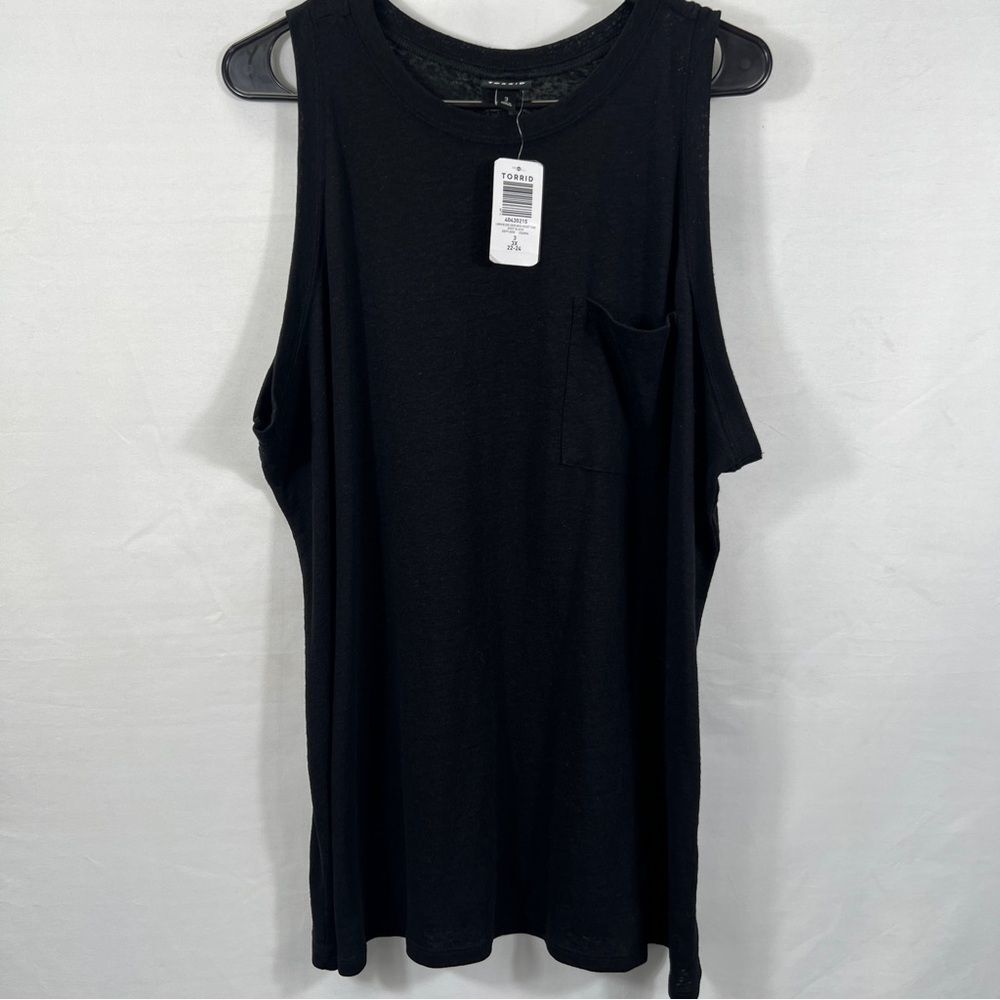 Torrid NWT Black Lightweight Linen Blend Crew Neck Pocket Tank 0768